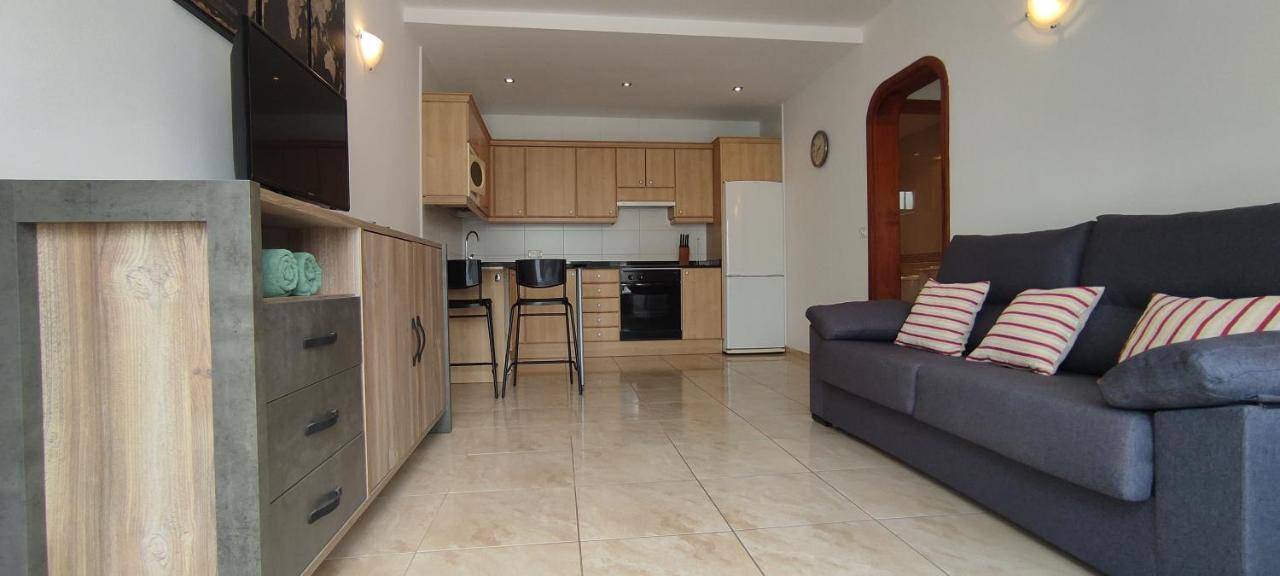 Apartamentos Las Palmeras I Puerto del Carmen  Bagian luar foto